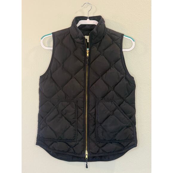 J. Crew Excursion Quilted Down Puffer Black Vest Sz XS Zip Gold Closure - Picture 1 of 6